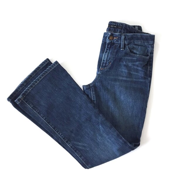 Joe's Jeans Visionaire in Camille Wash Boot Leg Cut in Med Blue. - Picture 11 of 13